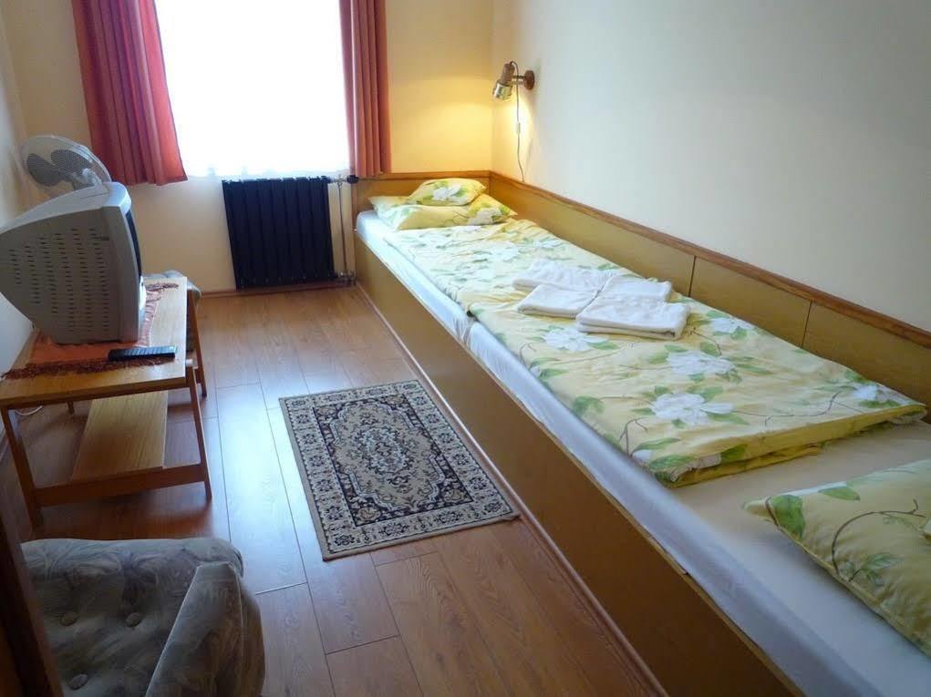 Balástya Hotel Orchidea מראה חיצוני תמונה